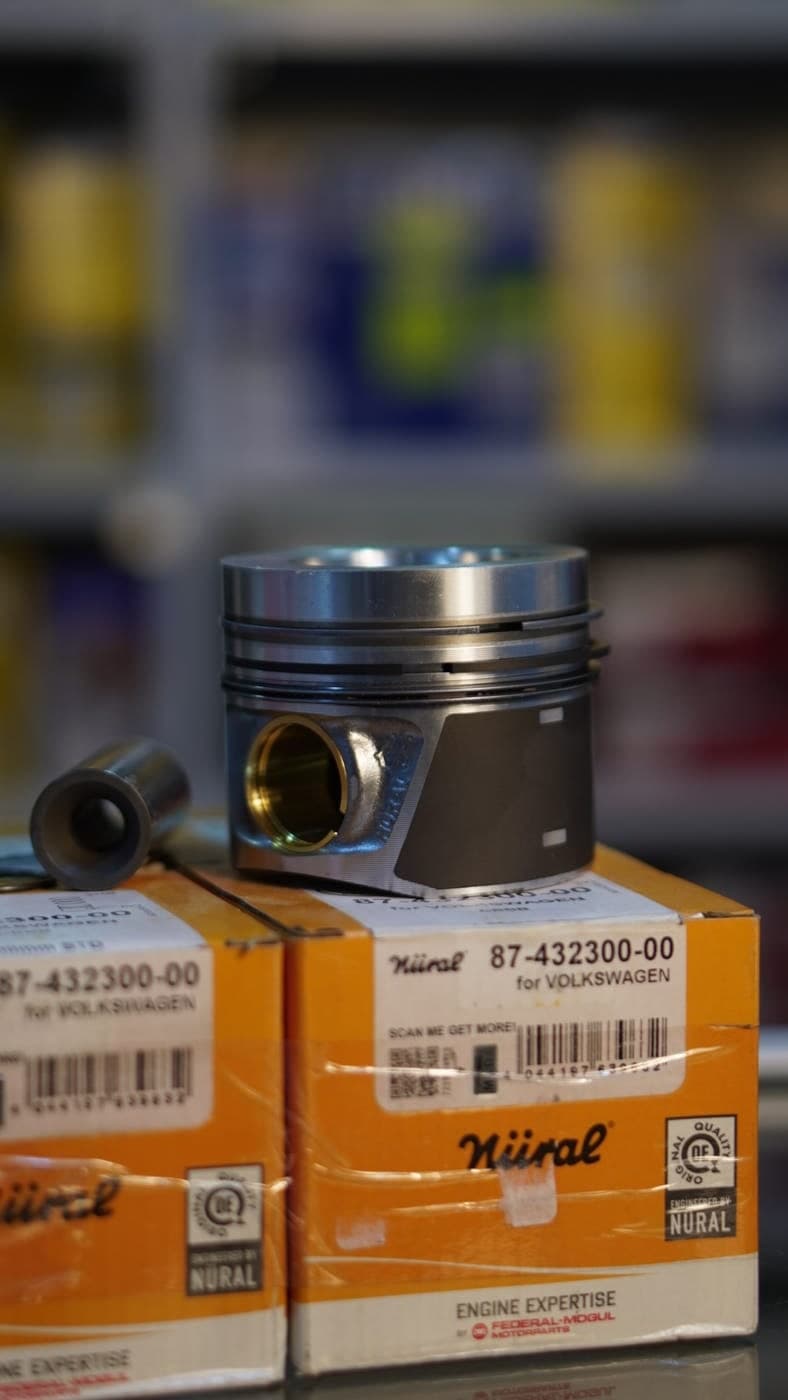 Piston moteur NURAL — photo 7