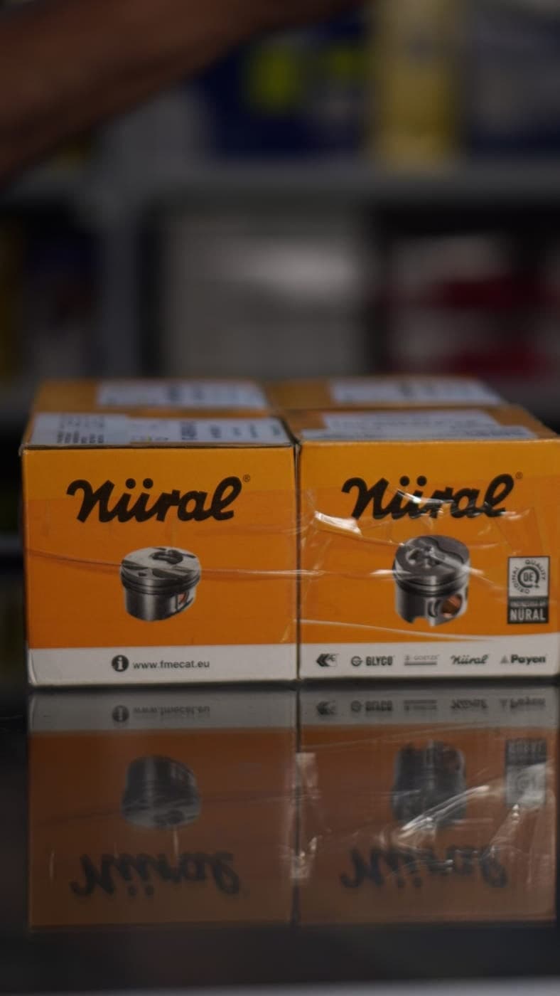 Piston moteur NURAL — photo 2
