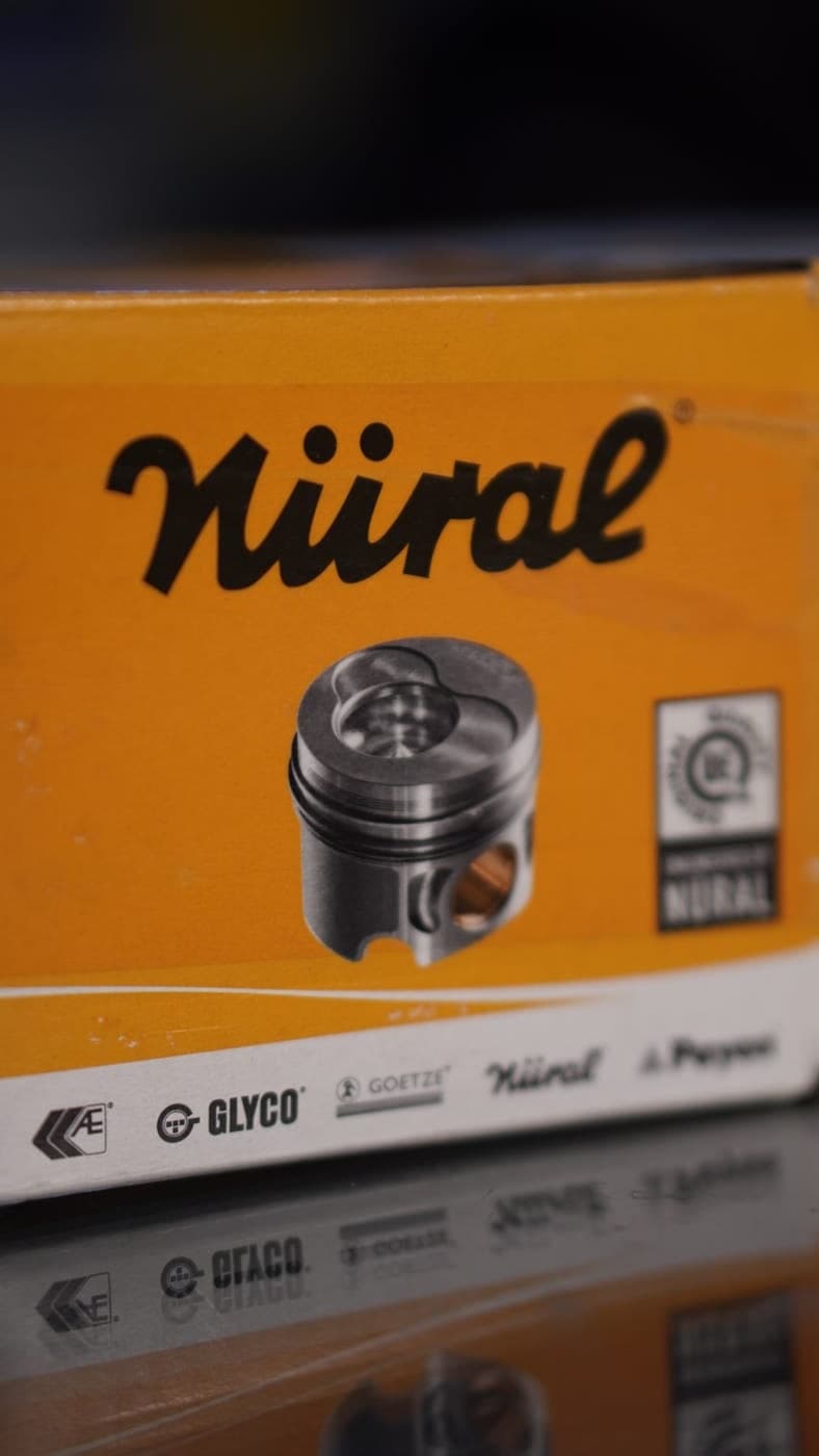 Piston moteur NURAL — photo 16